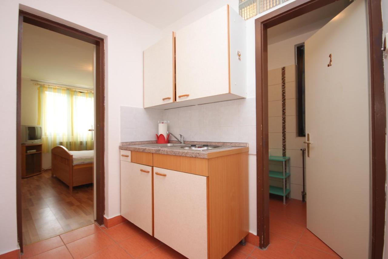 Apartments With A Parking Space Zambratija, Umag - 7059 Екстериор снимка